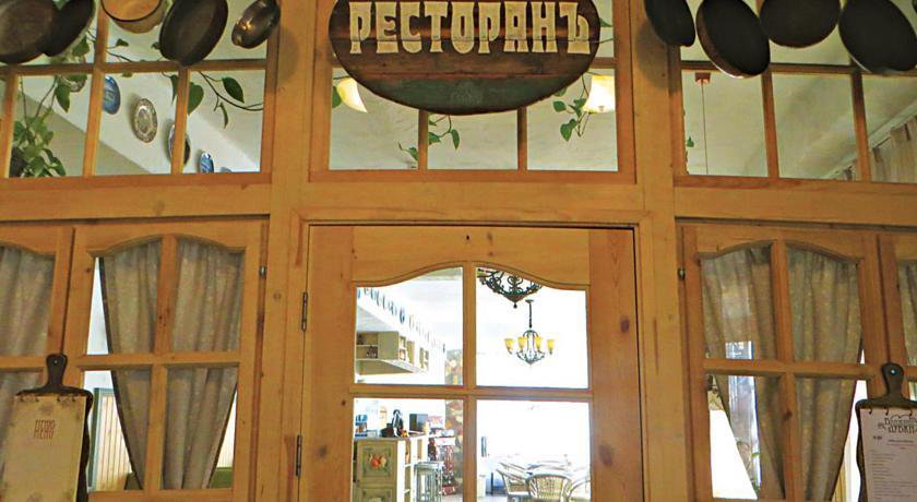 Гостиница Гостевой Дом «Ближние Дубки» Санкт-Петербург-39